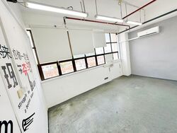 Da Jin Factory Building (D19), Office #499146721